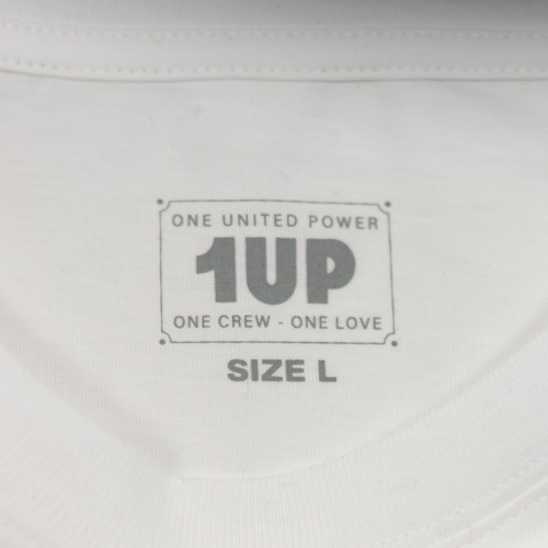 1UP-tshirt-gang-white-detail-1.jpg