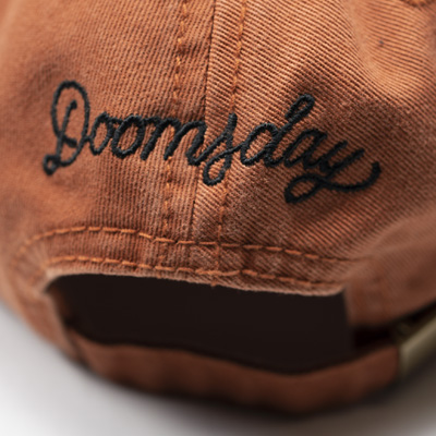 6panel-cap-wreath-rust-orange-detail-2.jpg