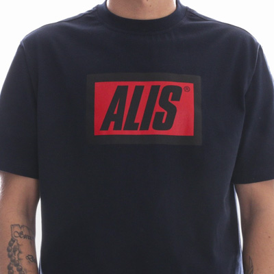 Alis-classic-t-shirt_1.jpg