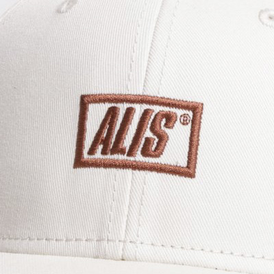 Alis-sherpa-stencil-cap-offwhite-1.jpg