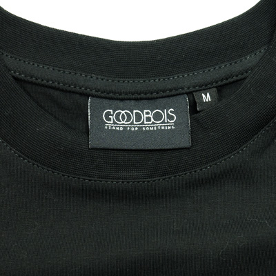 Alumni-tshirt-oversize-black-detail-1.jpg