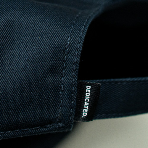 Cap-globen-base-navy-detail-1.jpg