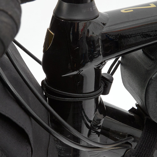 Clepto-hipbag-tapbar-black-9.jpg
