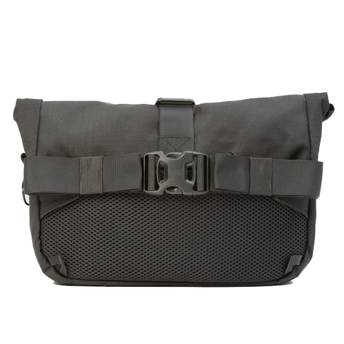 Cleptomanicx-hipbag-tapL-2.jpg
