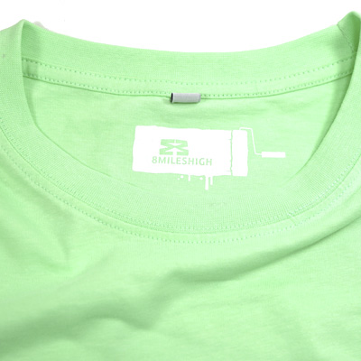 Eight-miles-high-fatty-tshirt-green-detail-1.jpg