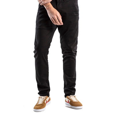 Flex-tapered-chino-black-1.jpg