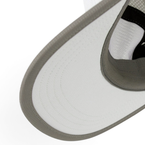 Gocap-field-iconicbar-lightgrey-shadow-ml-4.jpg