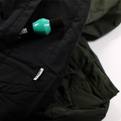 Jacke-cityhooded-light-oilgreen-detail4.jpg