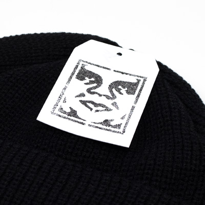 Micro-Beanie-black-detail2.jpg