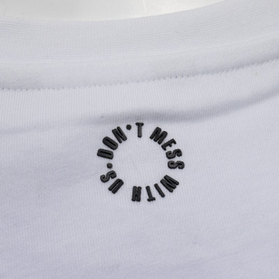 Pb-flag-tshirt-white-014-detail-11.jpg