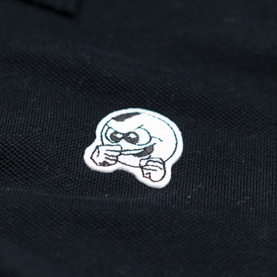 Poloshirt-Punchingball-black-detail1.jpg