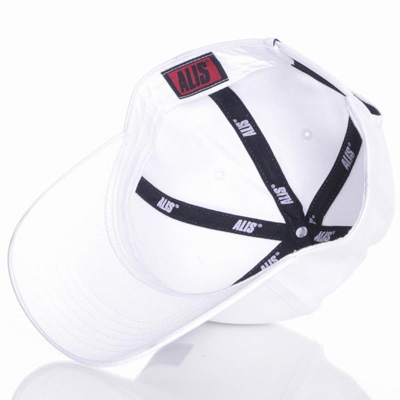 Snapback-cap-classic-curved-white-3.jpg