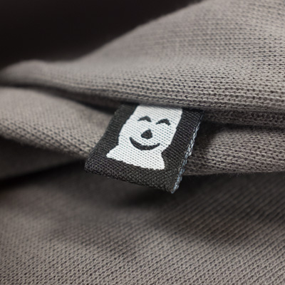 Sweater-boxlogo-grey-detail2.jpg