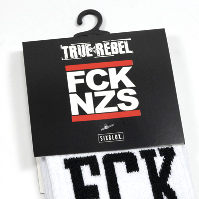 True-rebel-socken-fuck-nazis-white-detail-1.jpg