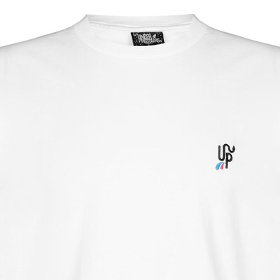 Tshirt-UP-icon-stick-white-1.jpg