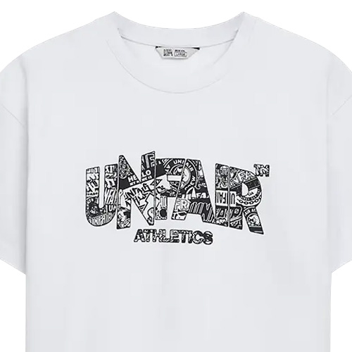 Tshirt-classic-label-chaoslogo-white-1.jpg