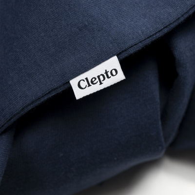 Tshirt-doust-navy-detail-2.jpg