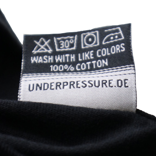 Tshirt-eine-stadt-wird-bunt-black-5.jpg