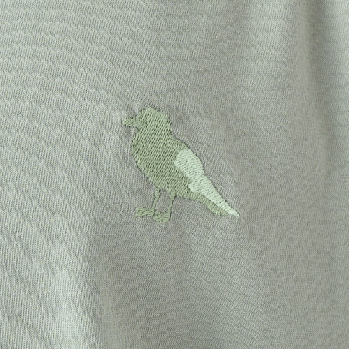 Tshirt-embroidery-gullmono-icegreen-4.jpg