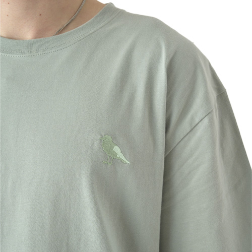 Tshirt-embroidery-gullmono-icegreen-5.jpg