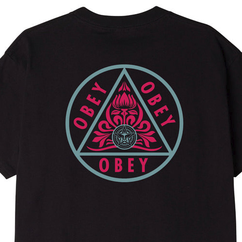 Tshirt-pyramid-black.jpg