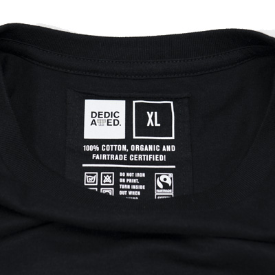 Tshirt-stockholm-fuck-racism-black-detail-1.jpg