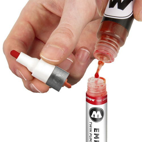 Twin-empty-marker-2er-set-mit-refill-extension-4.jpg