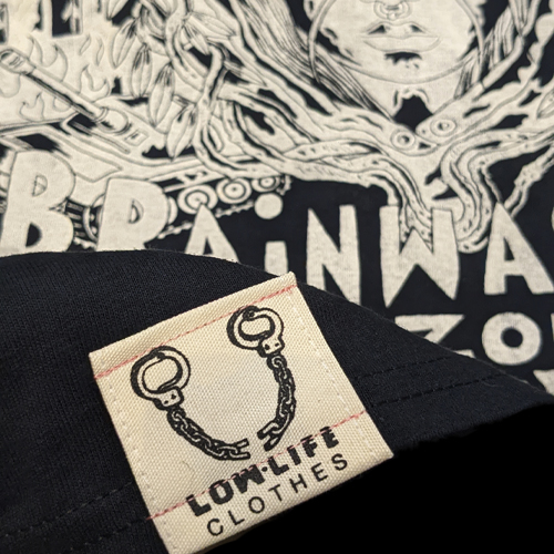 apocalypse-now-tshirt-ll-black-2.jpg