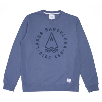 diy-crewneck-blue-2.jpg