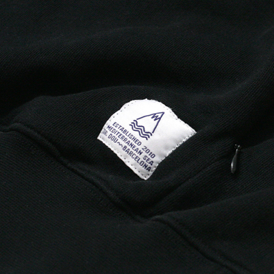 doctor-due-crewneck-blk4.jpg