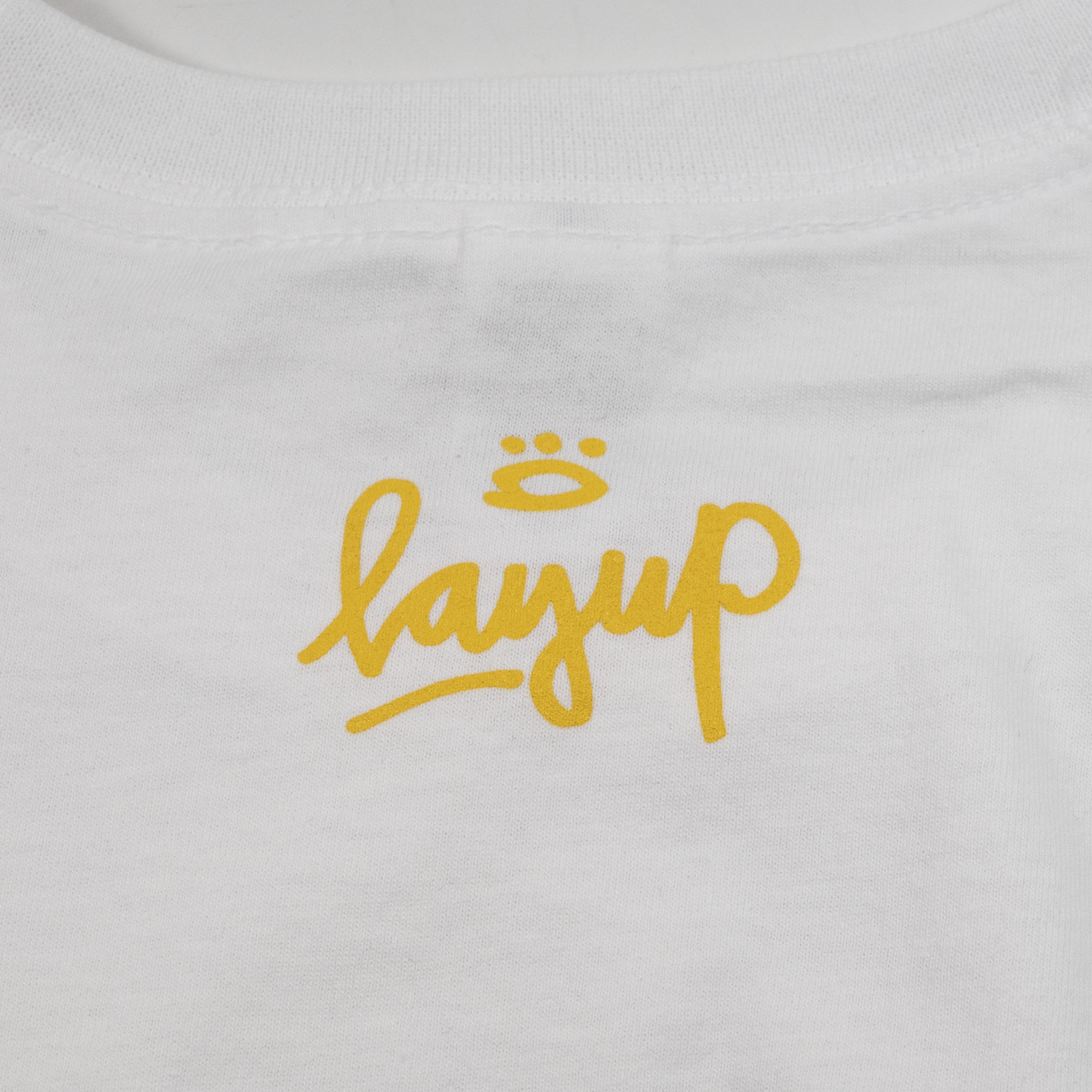 down-with-layup-tshirt-white-detail-01.jpg