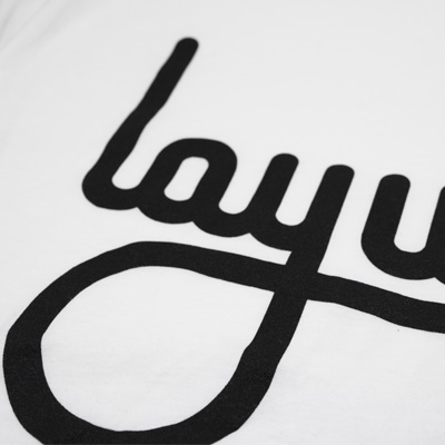 layup-girl-shirt-white-black-detail-1.jpg