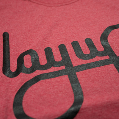 layup-tshirt-blackred-black-detail1.jpg