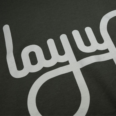 layup-tshirt-logo-graphite-lightgrey-detail-2.jpg