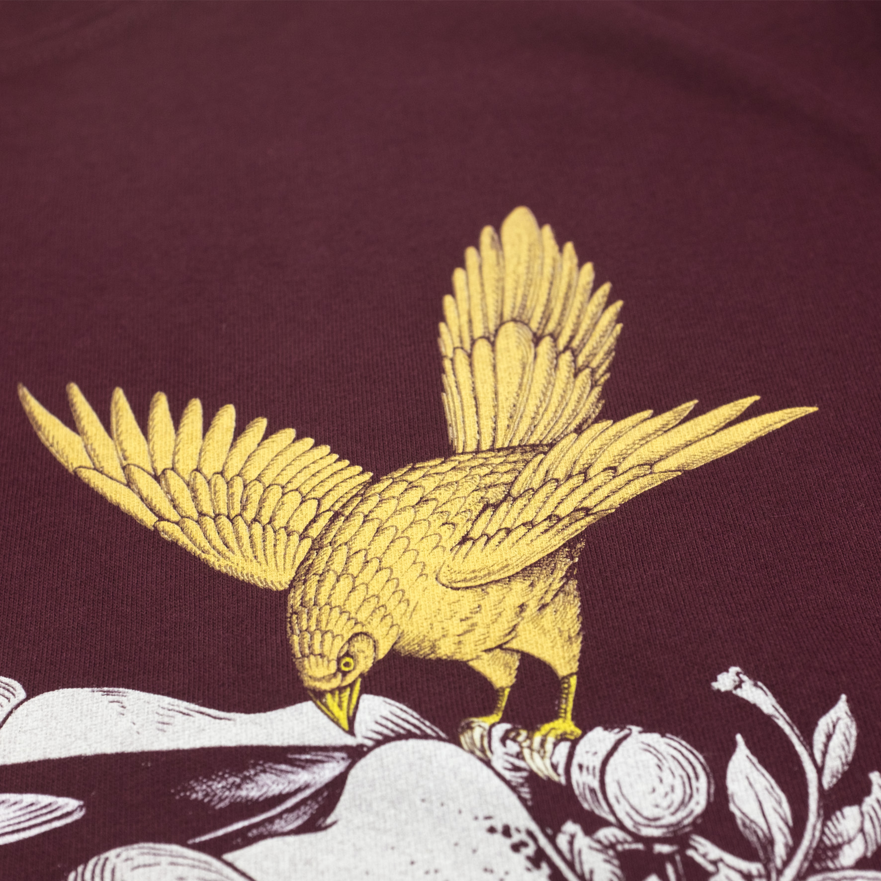 perch-burgundy-tshirt-detail1.jpg