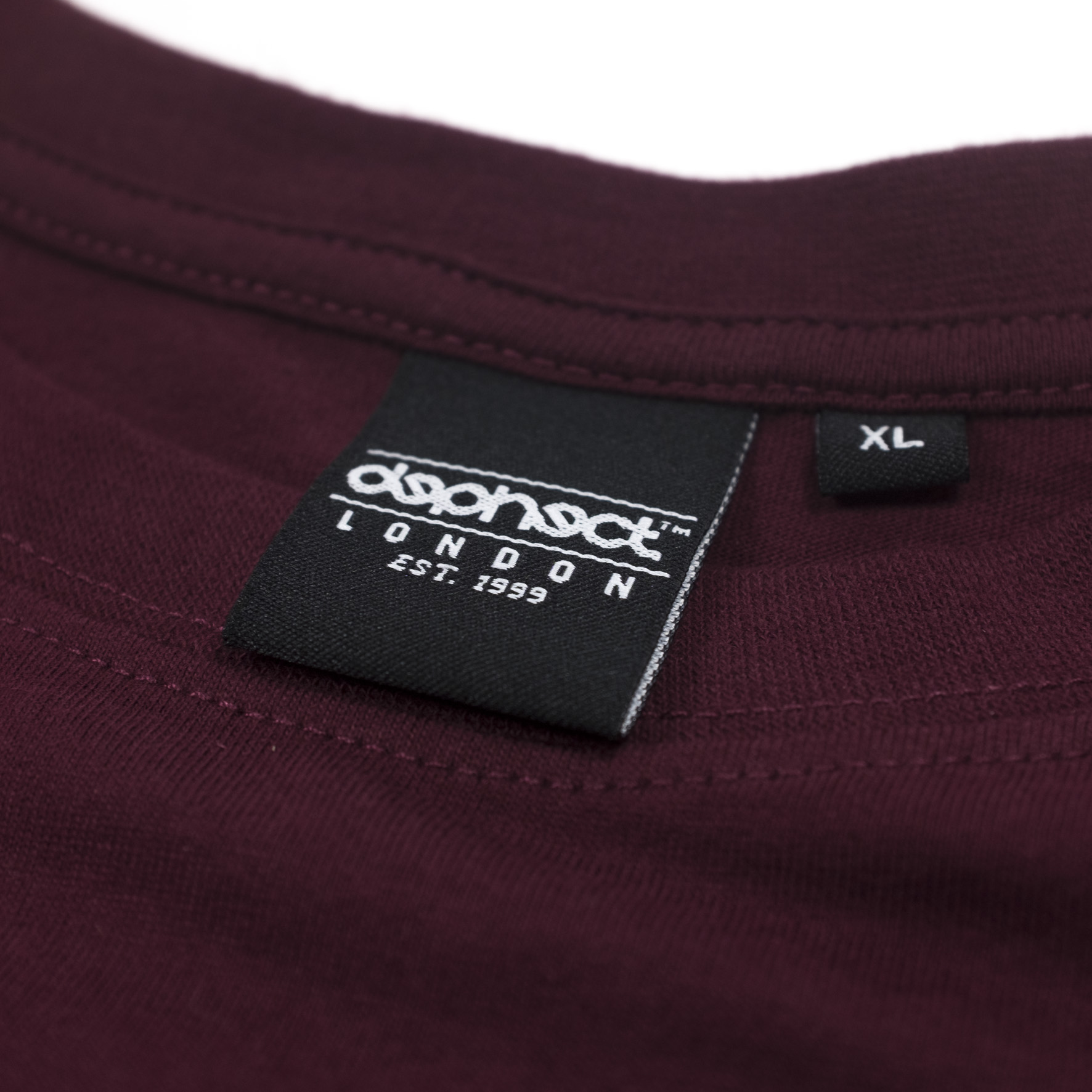 perch-burgundy-tshirt-detail2.jpg