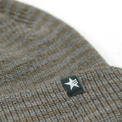 ronin-stripes-beanie-grey-tan-detail-1.jpg