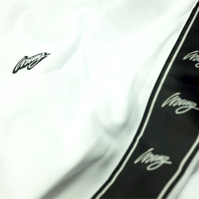 track-jacket-playoff-white-detail2.jpg