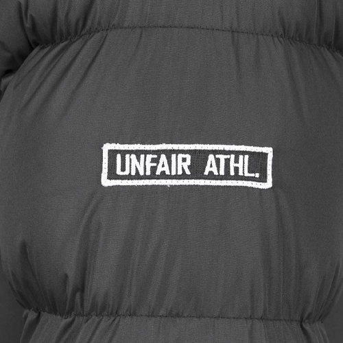 unfair-puffer-jacket-black-04.jpg