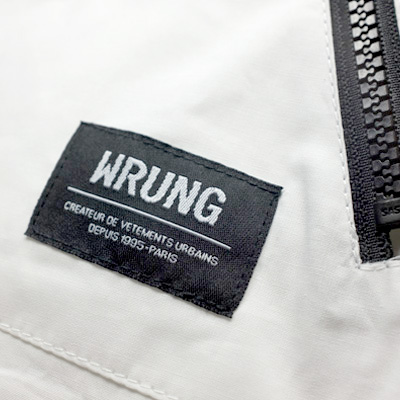 windbreaker-white-vest-detail2.jpg