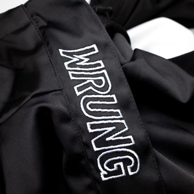 wrung-jacket-wnd-white-black-detail-02.jpg